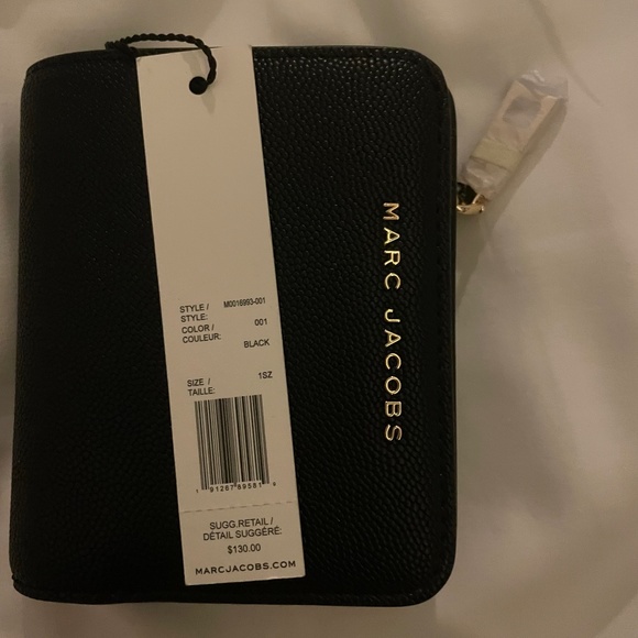 Marc Jacob’s Wallet - Picture 1 of 2